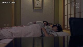 【モザイク破壊】HSODA-110 「恥ずかしい思いをさせて、ごめんなさい」混浴温泉に叔母に連れられて入ったら裸を見て勃起！しかも周りは女性だらけ！バレたらまずいと困って
