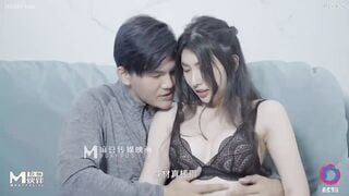 麻豆传媒DB001 九头身美少女期间登场 朵儿