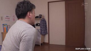 【モザイク破壊】JUL-645 妊活中に父さんの目を盗み、何度も僕のチ○ポで中出しを求めてくる性欲過多の絶倫義母 向井藍