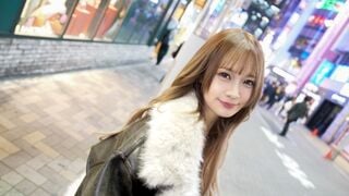 SIRO-5676 どんな体位でもイケる！！天真爛漫ドスケベタトゥーギャルのイキまくりセックス！！見た目に反してマン毛ナチュラルジャングルは拍子抜け！！ 【初撮り】ネット