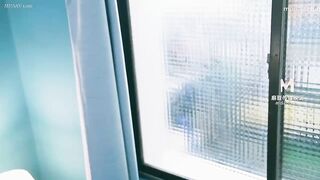 麻豆传媒MD0082 男女上错身灵魂交换肉体交合 秦可欣