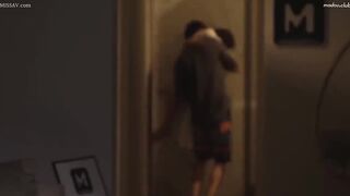 麻豆传媒MD0239 夜袭返乡姪女舅舅的精液射满我全身 周宁