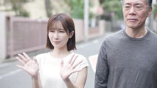 JUR-712 「人生最後の勃起かもしれないんだ、一瞬だけでイイから挿れさせて！！」 勃起不全になった義父に同情して混浴したらまさかのフル勃起、相性抜群過ぎて馬乗り騎乗位
