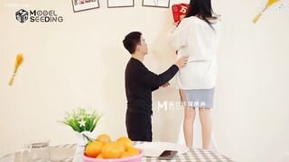 麻豆传媒MSD087 今晚老公不在家粗壮小叔令我小穴湿溽 陈小雨