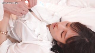 【モザイク破壊】IPZZ-809 出張先が記録的豪雨で高嶺の花の女社長と相部屋に…大人の色気と官能的美ボディにフル勃起した童貞の僕を受け入れてくれた優しさに甘えて朝まで暴