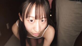 PIYO-235 【変態願望】真面目そうって言われるけど、アブノーマルなエッチしてみたいんです…顔を真っ赤に紅潮させて喘ぎ散らす知的な眼鏡女子校生をおじさんみんなでぐちゃ