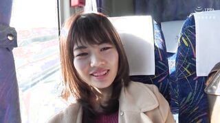 C-2396 知りあいの人妻を連れて温泉旅行へ009