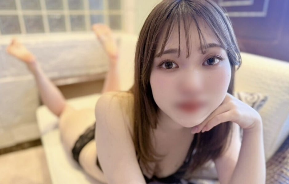 FC2-PPV-4910749 【粉絲必看】與某區前頭號夜店女郎的奇蹟重逢！將這位美貌依舊、如今已成為公寓主婦的昔日傳奇，通過出軌內射NTR方式徹底征服