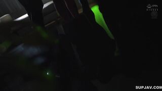 【モザイク破壊】JUR-689 寝取らせ串刺し輪● 愛する妻を深奥まで犯し尽くして下さい―。 新妻ゆうか