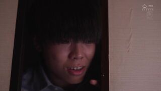 ROE-475C 16年間マグロだと思ってた妻は… 不貞性交で痙攣ぶっ飛びウオ絶頂し失神するまでイキ続けていた件。 一色桃子