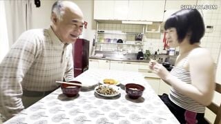 【モザイク破壊】FONE-160 すんごい炉利、見っけ！「私、人より乳頭が長いのがコンプレックスなんです…」 家出娘は乳首だけでイク超敏感な全身性感帯のムッツリスケベさん