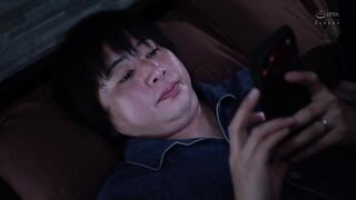JUR-757 เป็นเวลา 4 ปีแล้วที่ฉันอาศัยอยู่กับพ่อตา... นี่คือเรื่องราวของการที่ฉันยังคงถูกเจาะทะลุดิบ ตื่นขึ้นมาด้วยความสุข และตั้งครรภ์ ซาเอกะ มิซึฮาระ