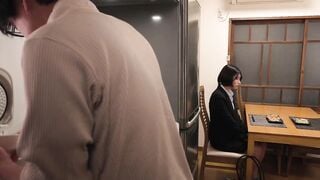 GMA-097 Esposa de entrenamiento de bondage Una esposa atada y retenida por un anciano debido a una deuda que su marido le debía en secreto. Placer anormal Rie Miyagi gime y se retuerce en un sentimiento de culpa e inmoralidad.