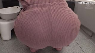 【モザイク破壊】LULU-159 媚薬ち○ぽで甥っ子に即ハメ中出しされ理性を保てず白目アヘ顔痙攣でイキ潮を吹きまくるデカ尻叔母さん 佐々木咲和