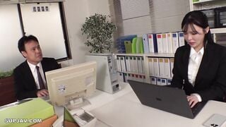 【モザイク破壊】HODV-22053 苦手な女上司に会議資料を送ったつもりがお気に入りの盗撮動画を共有してしまった件。次の日からメス顔で接してきて定時後はサービス残業SE