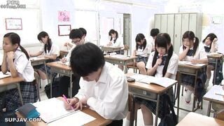 【モザイク破壊】MUM-148 小さな子たちにやりたい放題。いたずら大好き透明人間（校内完全無毛）
