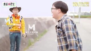 Madou Media CUS-227 Goddess Love Bus โปรแกรม EP1 บทที่ 4 การเดินทางรักครั้งแรกของชายและหญิง 4 คนกำลังจะเริ่มต้นขึ้น