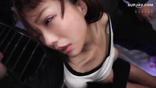 【모자이크 제거】BBTU-031 파이 강간 거유 마조 집단 난교 토미야스 레오나