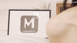 麻豆传媒MDHT0019 碰瓷不成反被猛操内射！高潮抽搐哀求不停 苡若
