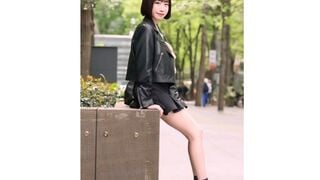 FC2-PPV-4920080 特典として、ちせちゃんの同僚OLとの生ハメ個撮もプレゼント！総尺70分越えの大ボリューム！丸々1本分の生ハメ映像が収録！