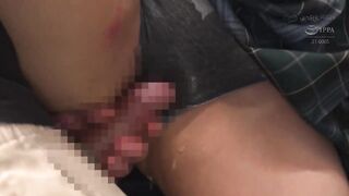 NHDTC-215 붐비는 전철 안에서 J계 팬티 속으로 자지를 밀어 넣고 보지 살을 비비며 사정하는 데 그치지 않고, 정액 범벅이 된 자지를 삽입해 질내 사정