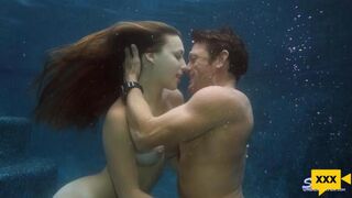 水中のセックス - キンバー・リー