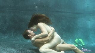 水中のセックス - キンバー・リー