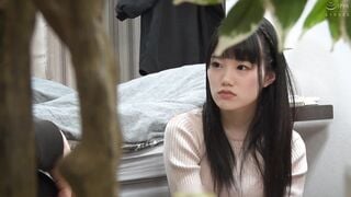 HUNTB-040 終電がなくなったバイト先の後輩と自宅で飲み会。2 送別会終わりで明日から会えなくなると思うと我慢できず、少し強引に口説くボク。ダメと言いつつ