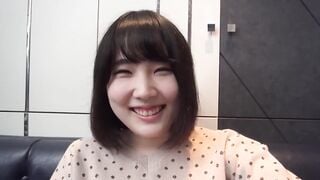 FC2-PPV 1909531☆初撮り☆完全顔出し☆色白モチ肌ドM美少女♥大人しいのにスイッチが入ると「ダメぇ～！イッちゃうううぅぅ～！！」大絶叫で極太チンポに悶えまくる