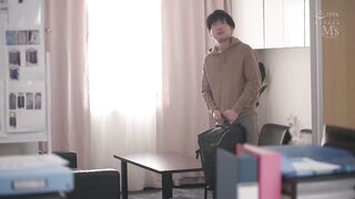 MVSD-476 売れたいんだろ？ モデルを夢見るボクの彼女はクズおやじに洗脳され中出し肉便器になっていました。 朝倉ここな