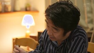 JUL-416C 和穿毛衣滿身汗的繼母中出性交 新川愛七