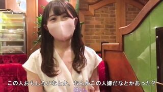 FC2-PPV 2202253 【無】【完全初撮り】将来有望 努力家パティシエに芽生えた愛情　ゴム外し人生初生中出しを経験