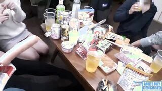AVOP-337 上你馬子剛剛好，女大學生限定喝醉酒被男同學集體內射中出戴綠帽！