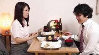 JRZE-083 初撮り人妻ドキュメント 深山由梨