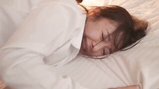 IPX-608 出張先相部屋NTR 絶倫の上司に一晩中何度もイカされ続けたあざと可愛い女子社員 栗山莉緒