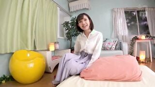 MIFD-188 新人20歳 某有名私立大に通う英語堪能な高学歴帰国子女は現役女子大生、時々、塾講師AVdebut 瑞希かりん