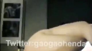 "구식 가오 가오"최고의 대비를 이루는 암캐의 성관계와 성수 마시는 개인 영상이 유출되어 친구들 사이에서 매력적인 개인 영상이 유출되었습니다.