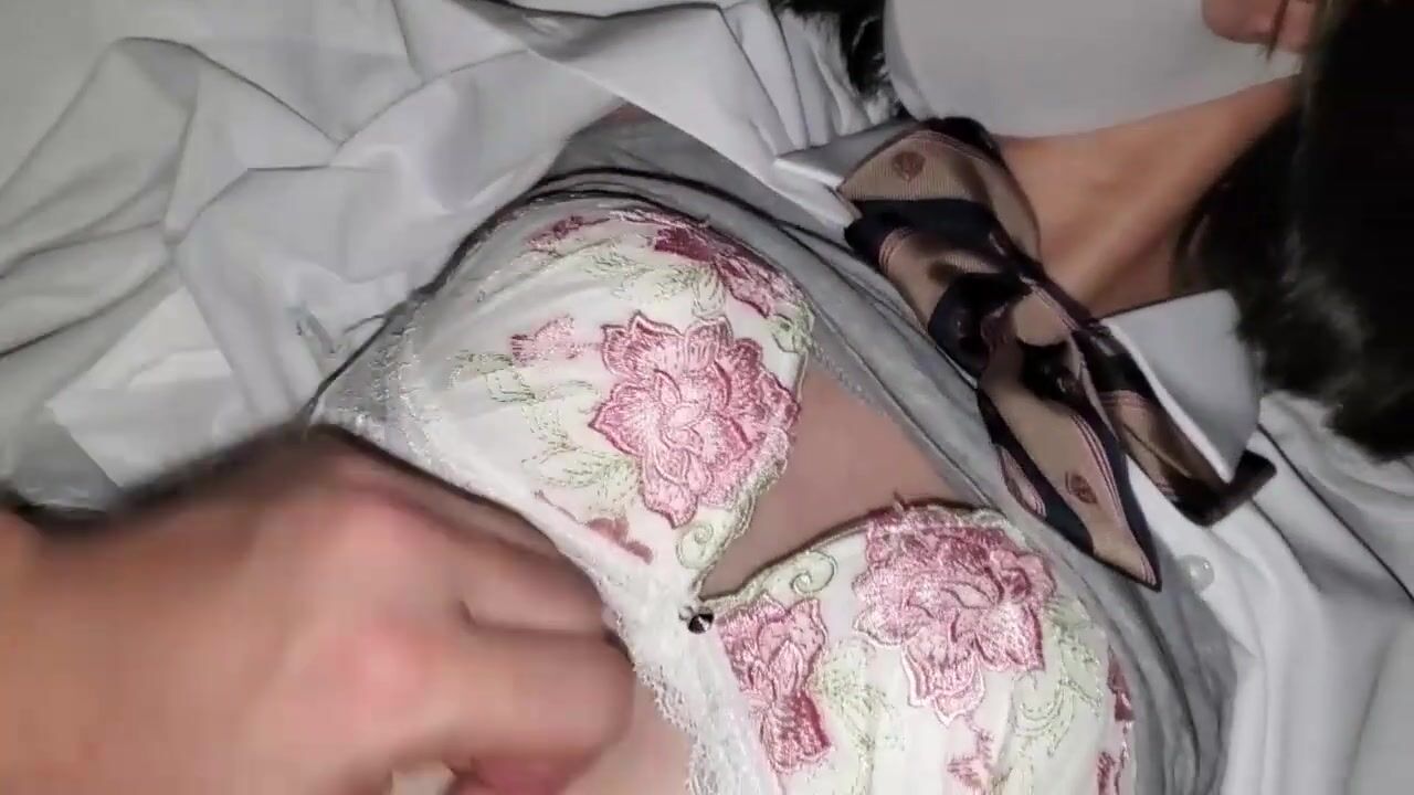 無修正 パンツ売りの少女 FC2-PPV-2435553 県立商業科②パンツ売り補導少女泊まりで2度ハメ※期間限定