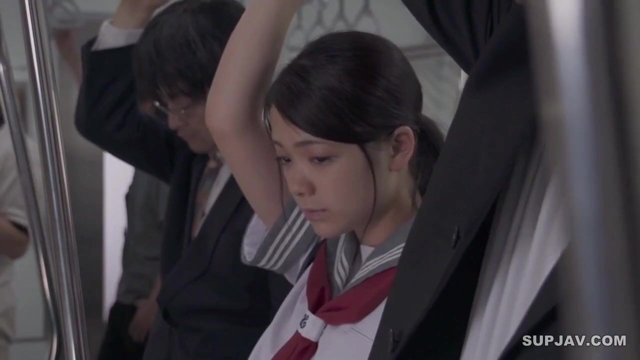 モザイク破壊】SDMT-992 通学途中の電車で初めて痴漢してきた男は…私のお父さんだった！ 鶴田かな